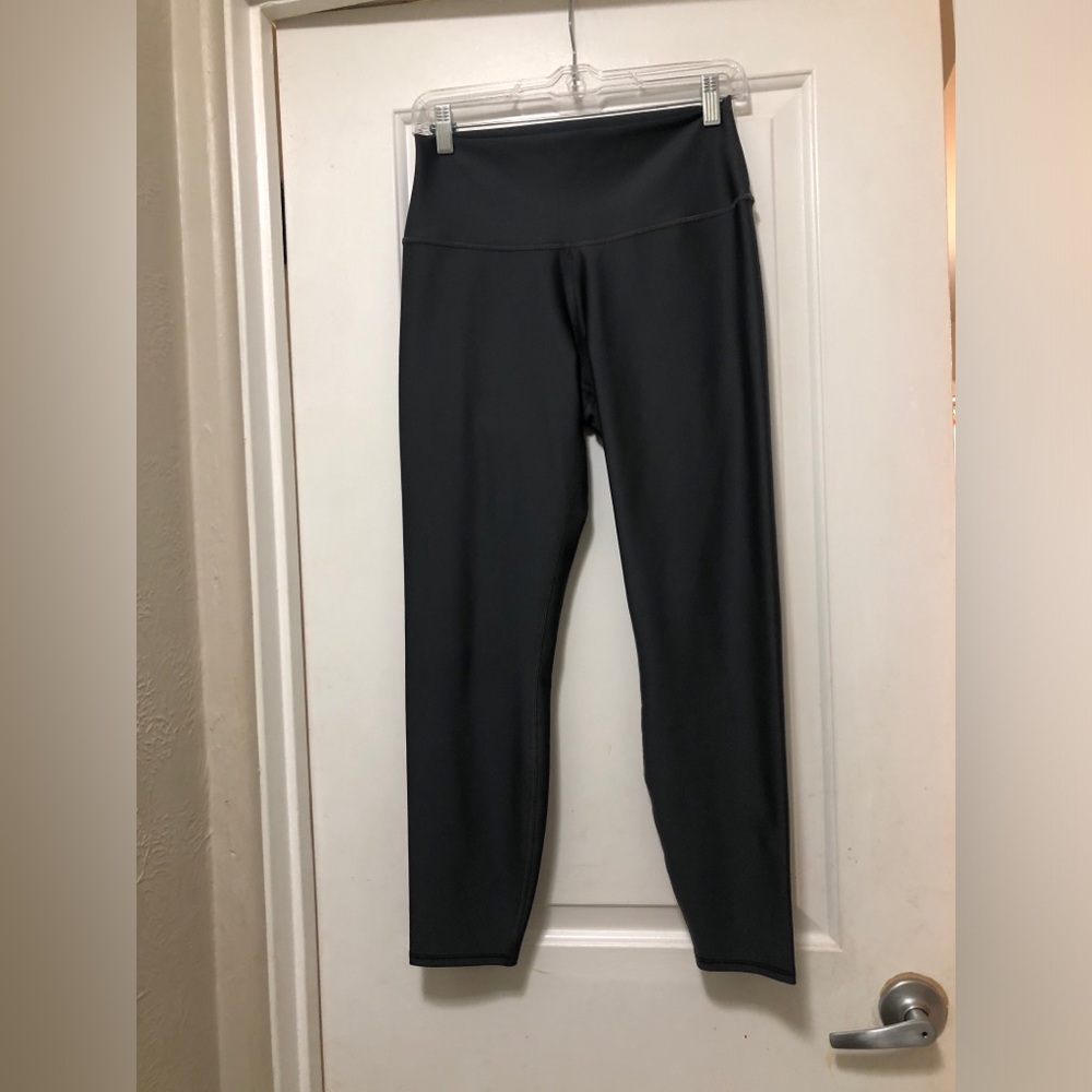 ALO Yoga High-Rise Grey Leggings NWOT Size L